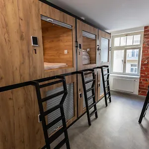 Hostel Capsule Andel Centre Spirit, Praag